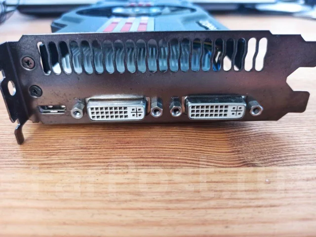 GeForce GTX 560 Ti ����