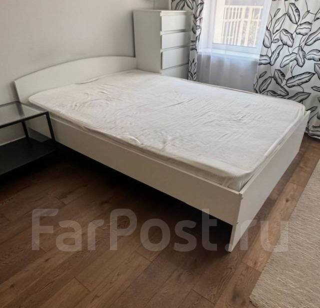 Продам кровать 140x200см, полутороспальная, дсп, матрас в комплекте ...