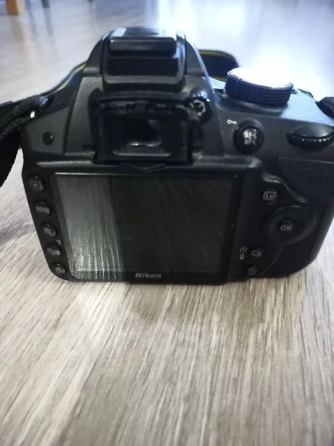 Nikon D3200 ����