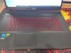 MSI Katana GF76. 17.3", 2,7����, ��� 8 ��, ���� 256���, WiFi: 1, Bluetooth: 1, ����������� �� 3��. ����