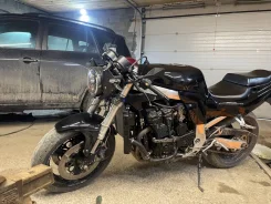 Suzuki GSX-R 750. 750����. ��., ��������, ���������, ������ �� �� ����