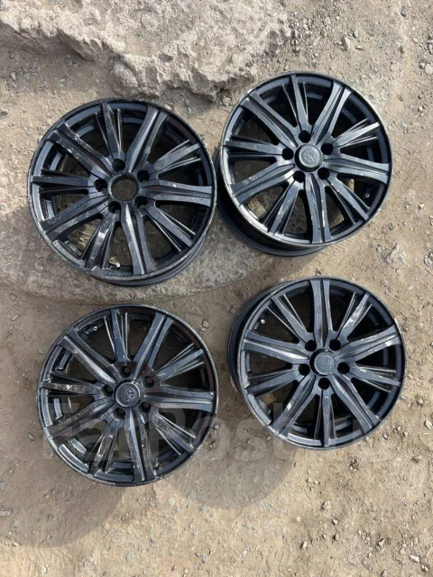 Akina. 6.0x15", 5x114.3, ET45 ����