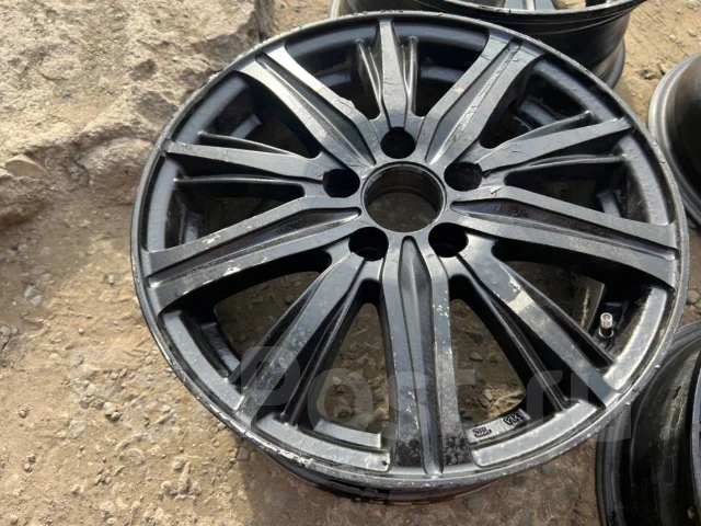 Akina. 6.0x15", 5x114.3, ET45 ����