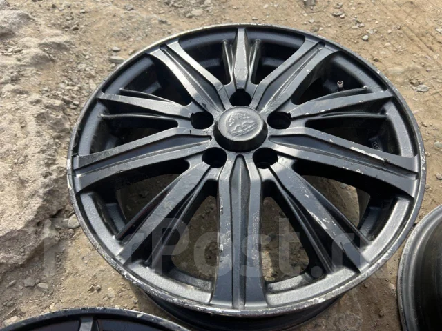 Akina. 6.0x15", 5x114.3, ET45 ����