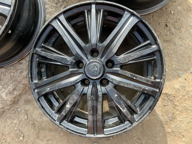Akina. 6.0x15", 5x114.3, ET45 ����