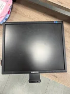Samsung. 17", ���������� �� (LCD, LED, QLED) ����