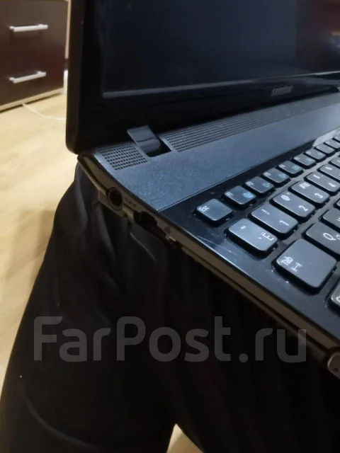 Samsung 300E5C. WiFi: 1, Bluetooth: 1 ����