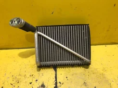 ���������� ������������ Volkswagen Passat 2000-200 Volkswagen Passat B5 ���������� (2000�2005) [8d1820103] 8D1820103 ����
