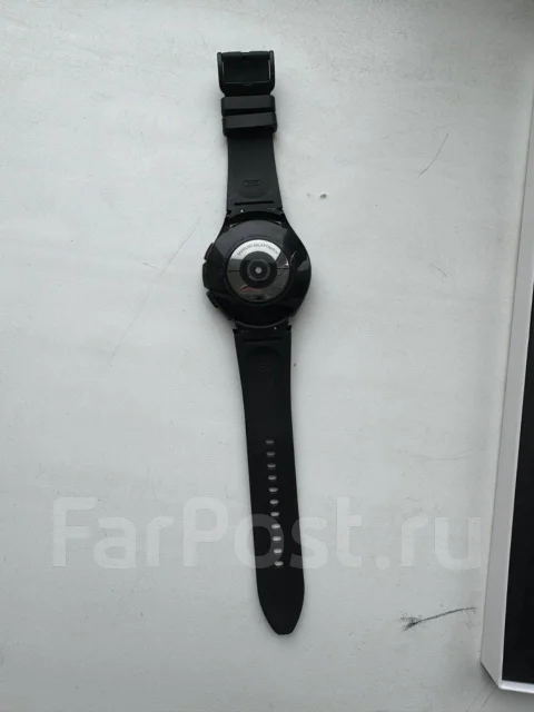 Samsung Galaxy Watch4 Classic. GPS, NFC ����