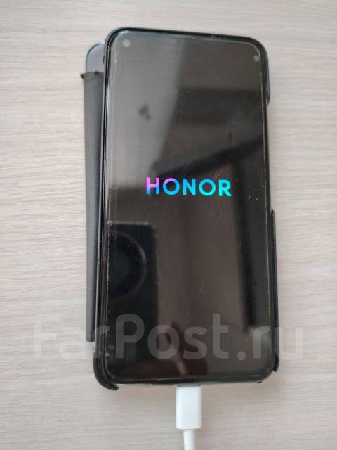 Смартфон Honor 20 6/128, 6.26", черный, 4G LTE, Dual-SIM, Защищенный ...