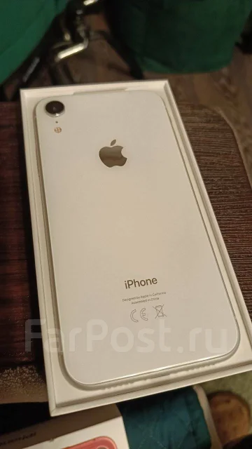 Apple iPhone Xr. �/�, 64 ��, �����, 4G LTE ����