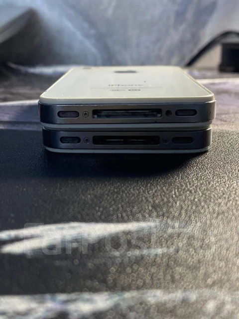 Apple iPhone 4s. �/�, 16 ��, �����, 3G, 4G LTE ����