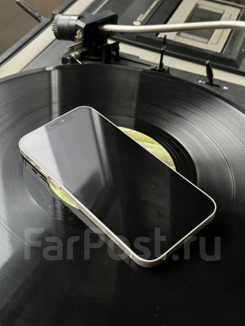 Apple iPhone 12. �/�, 128 ��, �����, 3G, 4G LTE, 5G, NFC ����