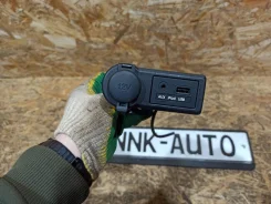 ������� USB Kia Venga 84670-1P960 ����