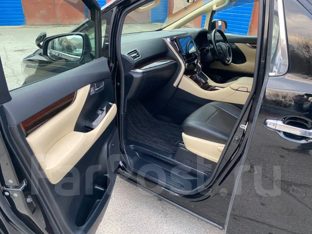 Toyota Alphard. �������, 4wd, 2.5 (152��.�.), ������, 137����. �� ����