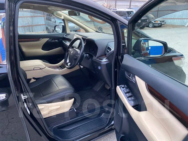 Toyota Alphard. �������, 4wd, 2.5 (152��.�.), ������, 137����. �� ����