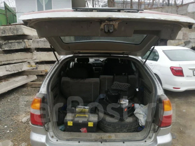 Nissan R'nessa. PNN30, KA24DE ����
