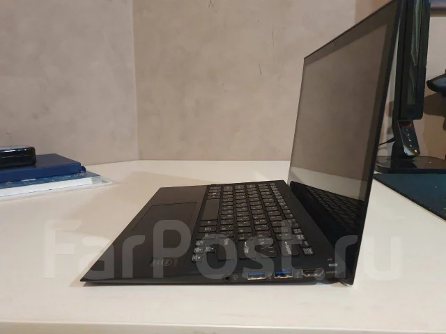 Sony VAIO Pro. 11.6", 1,6����, ��� 4 ��, ���� 128���, WiFi: 1, Bluetooth: 1, ����������� �� 5��. ����