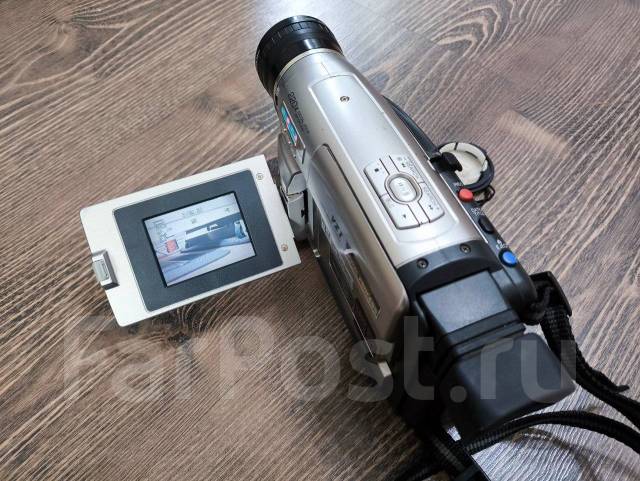 Ретро VHS видеокамера Panasonic NV-VZ1, б/у, в наличии. Цена: 1 500₽ в ...