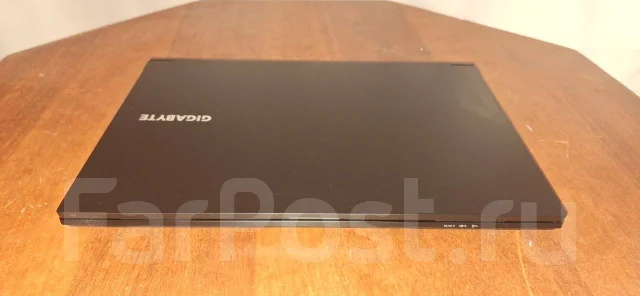 Gigabyte G5. 2,5����, ��� 16 ��, ���� 500���, WiFi: 1, Bluetooth: 1, ����������� �� 4��. ����