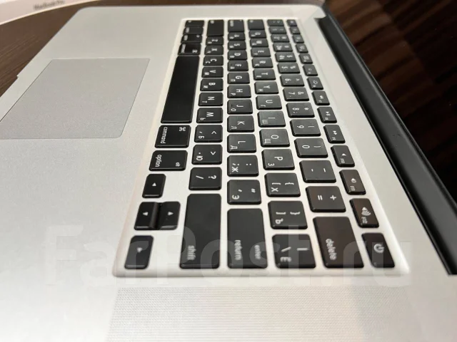 Apple MacBook Pro 15 2012 Mid. 15.4", 2,6����, ��� 8 ��, ���� 512���, WiFi: 1, Bluetooth: 1 ����
