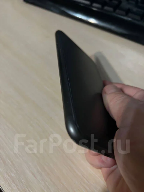Apple iPhone 11. �/�, 64 ��, ������, 3G, 4G LTE ����