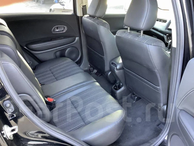 Honda Vezel. RU1 ����