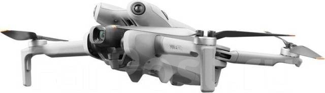 DJI Mini 4 Pro.   