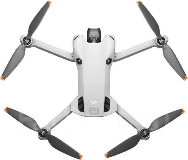 DJI Mini 4 Pro.   