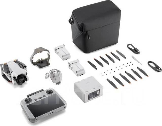 DJI Mini 4 Pro.   
