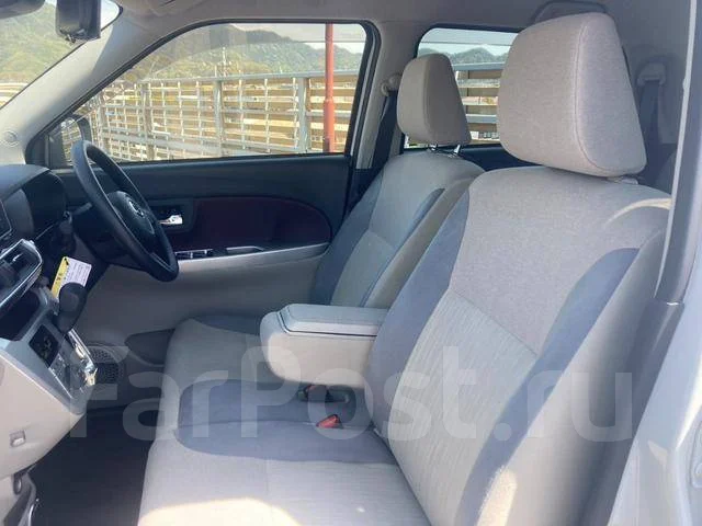 Daihatsu Cast. ��������, ��������, 0.7 (64��.�.), ������, 50 000����. ��, �/�. ��� ����� �� ������������ ����