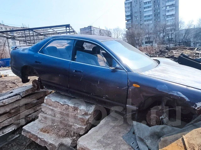 Mazda Efini MS-8 ����