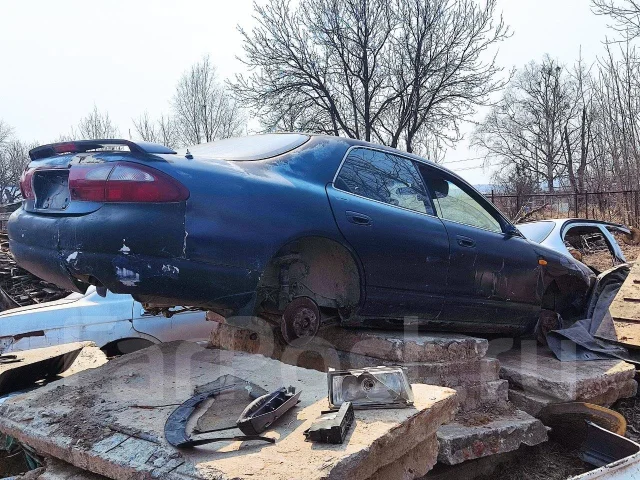 Mazda Efini MS-8 ����