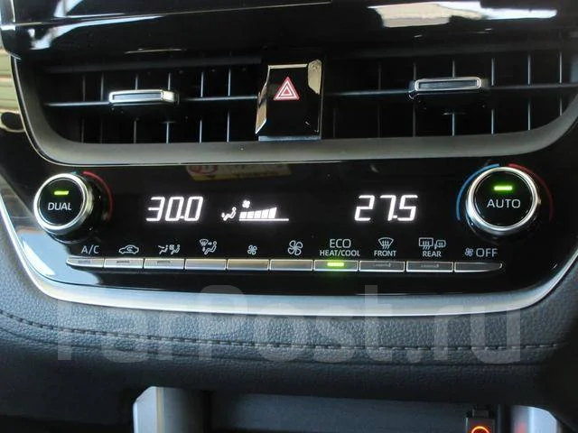 Toyota Corolla Cross. ��������, ��������, 1.8 (140��.�.), ������, 40 000����. ��, �/�. ��� ����� �� ������������ ����