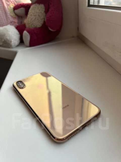 Apple iPhone Xs. �/�, 64 �� ����