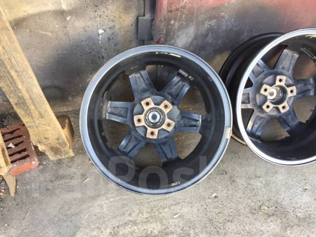 Redbourne Hampshire. 7.0x17", 5x114.3, ET42 ����