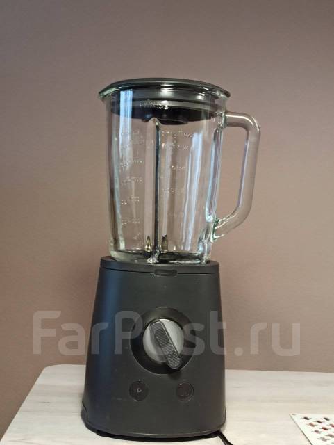 Блендер стационарный Philips, б/у, в наличии. Цена: 2 000₽ во Владивостоке