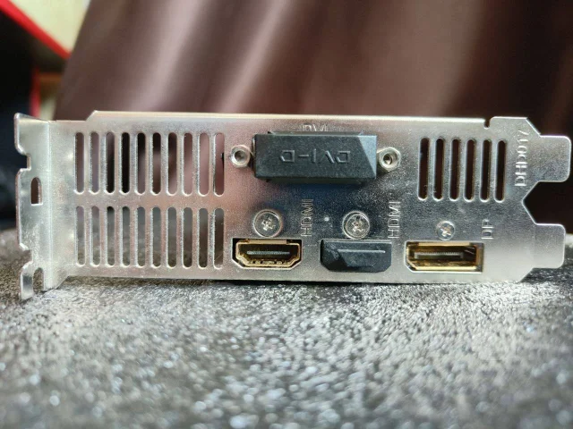 GeForce GTX 1050 Ti ����