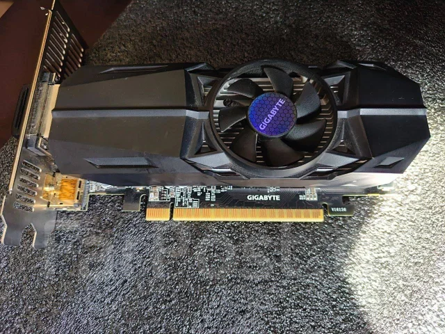 GeForce GTX 1050 Ti ����