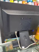 BenQ. 15" ����