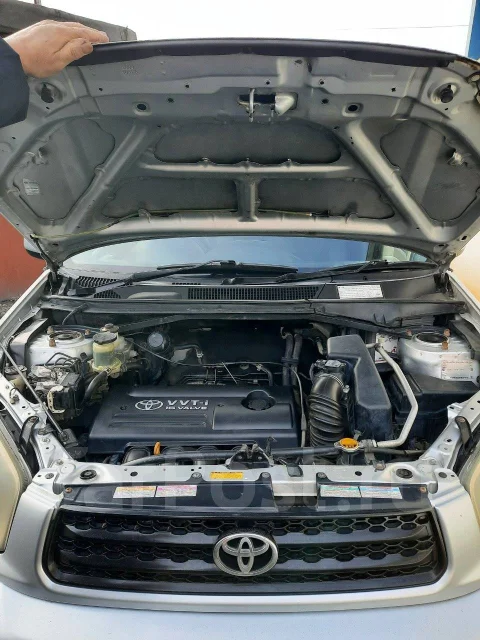 Toyota RAV4. �������, ��������, 18.0 (125��.�.), ������, 325����. �� ����