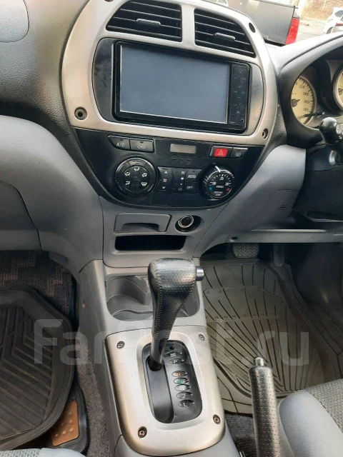 Toyota RAV4. �������, ��������, 18.0 (125��.�.), ������, 325����. �� ����