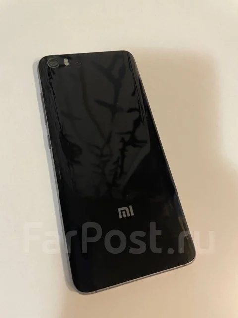 Xiaomi Mi5. �/�, 32 �� ����