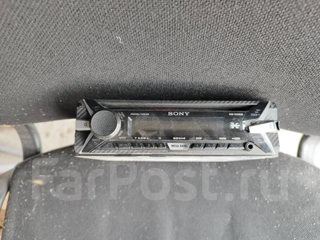 Sony CDX-G1100UE ����