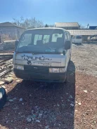 Nissan Caravan. 24, 32 ����