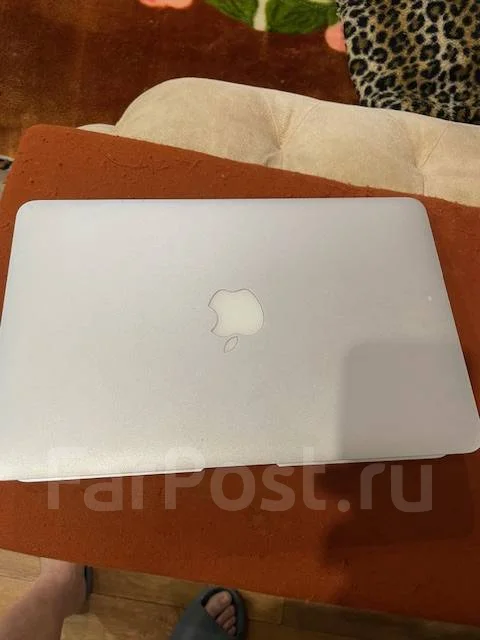 Apple MacBook Air 11 ����