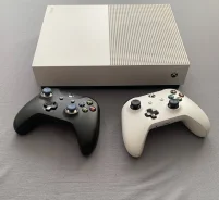 Microsoft Xbox One S ����