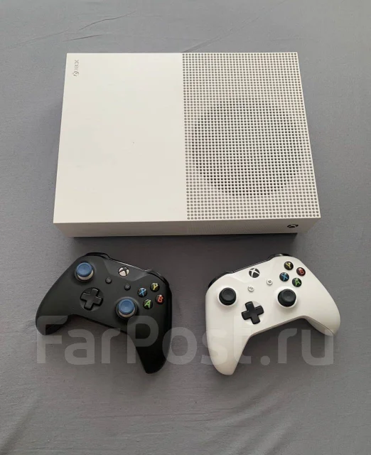 Microsoft Xbox One S ����