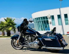 Harley-Davidson Street Glide. 1 690����. ��., ��������, ���������, ������ �� �� ����