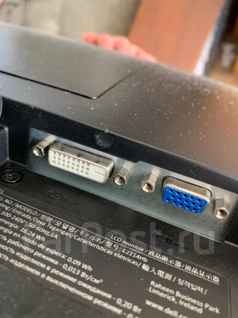 Dell. 24" ����